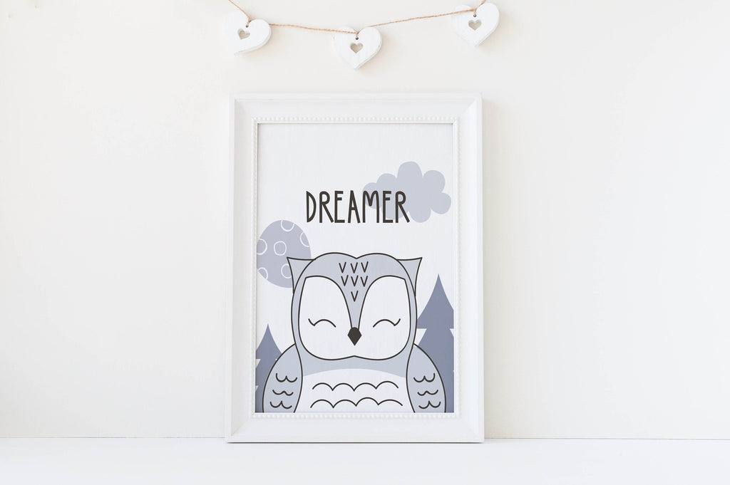 Wall Funk's Charming Boho Nursery Art: Sleeping owl with "Dreamer" quote, heart accents, perfect for children's rooms.