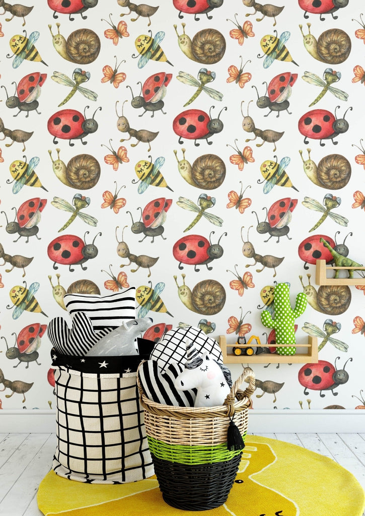 Bees & Bugs Wallpaper - Wall Funk